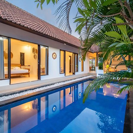 Free Pick-Up Balinese Style Tropical Private Pool Villa With 2 Bedrooms Seminyak  Exterior photo