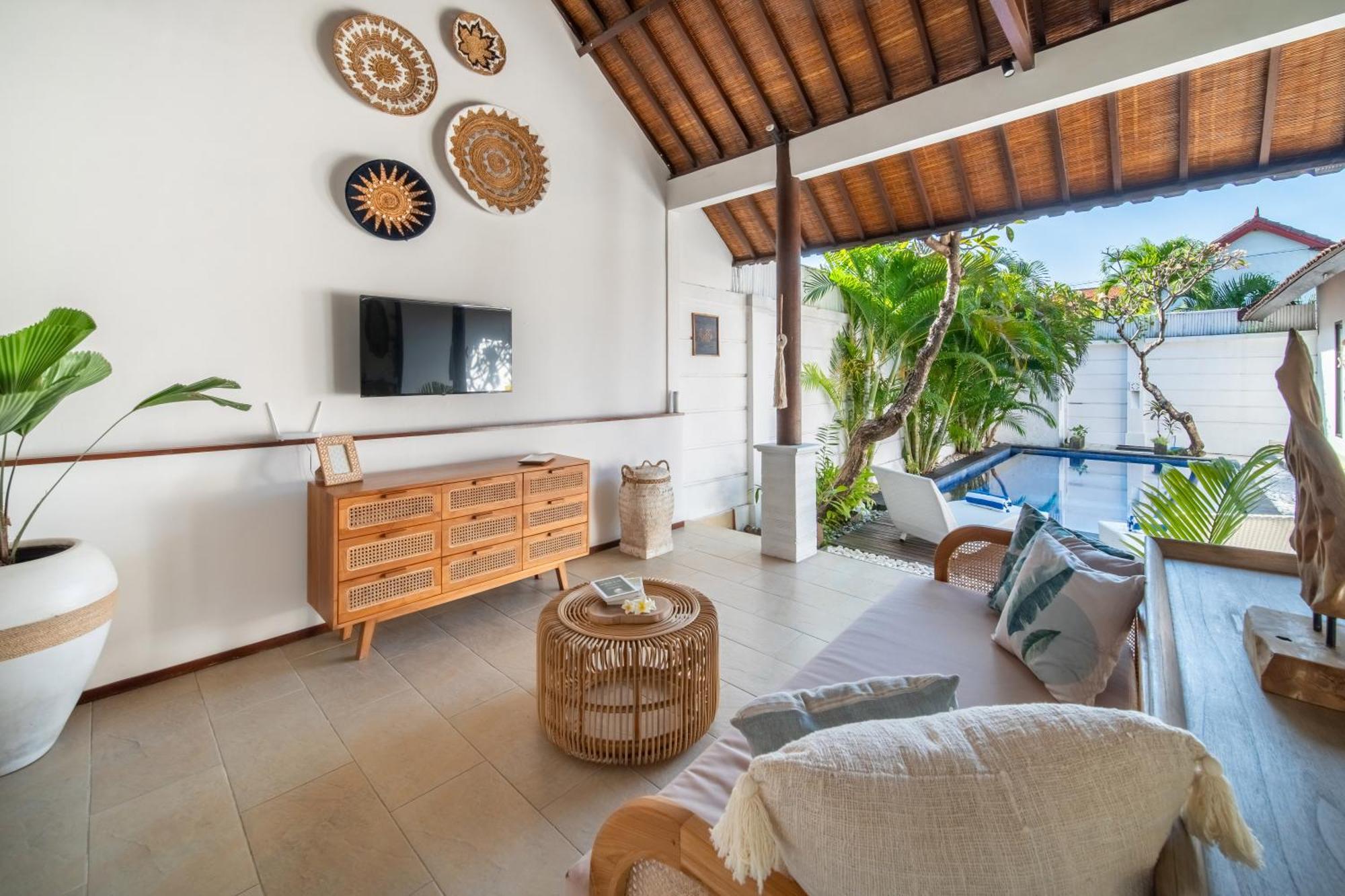 Free Pick-Up Balinese Style Tropical Private Pool Villa With 2 Bedrooms Seminyak  Exterior photo